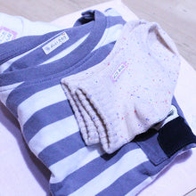 画像をギャラリービューアに読み込む, カラフル絵柄のお名前シール『アイロンラバーお名前シール(B5サイズ47枚入り)』